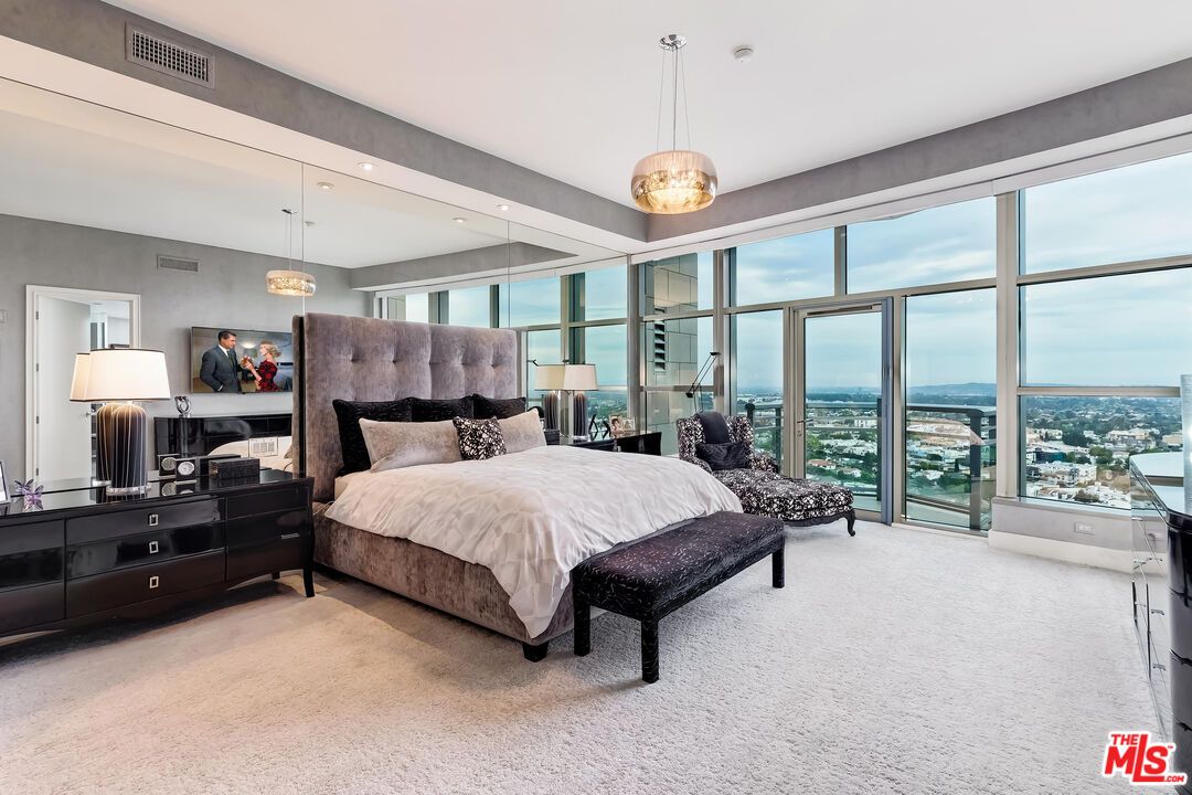 Bedroom, Interior, Pendant Lights, Recessed Lighting