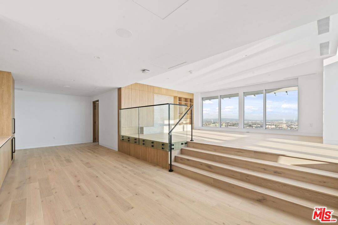 Empty room, Interior, Recessed Lighting, Wood Texture Flooring, Wooden Walls