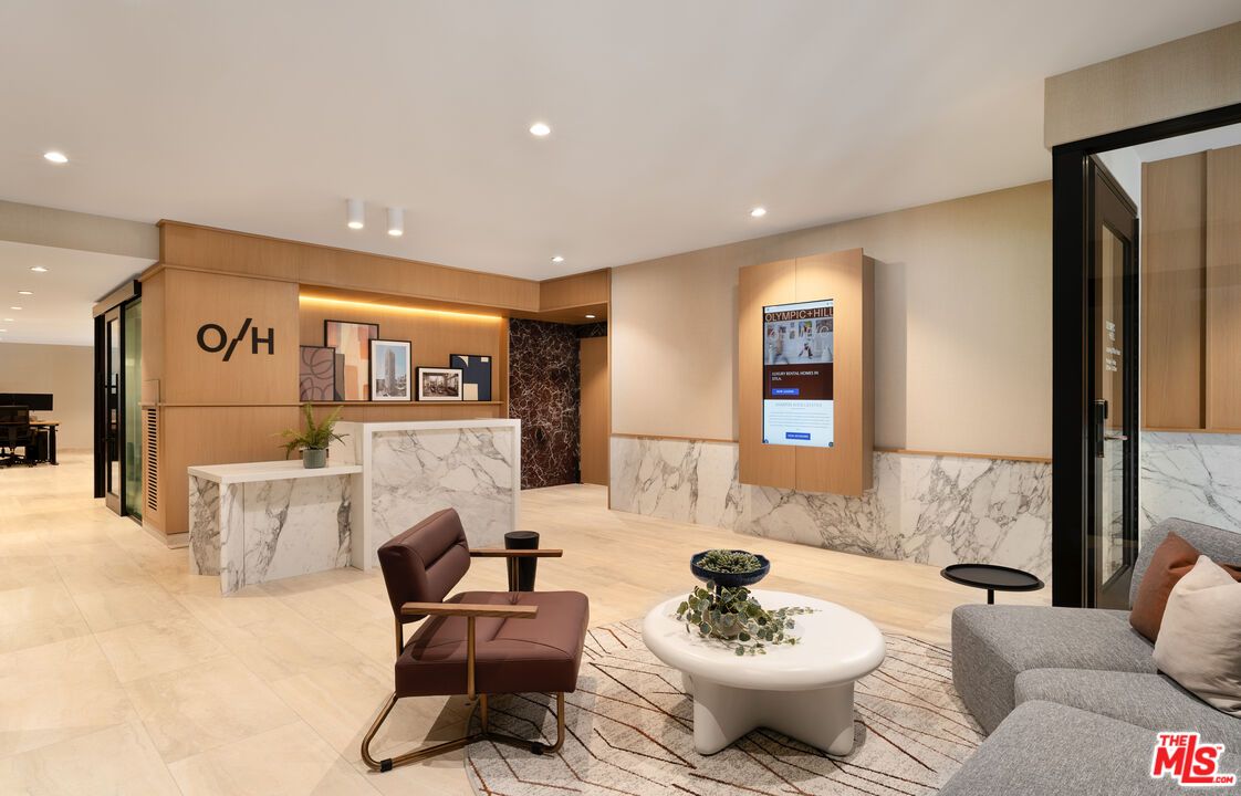 Interior, Living room, Marble Walls, Recessed Lighting