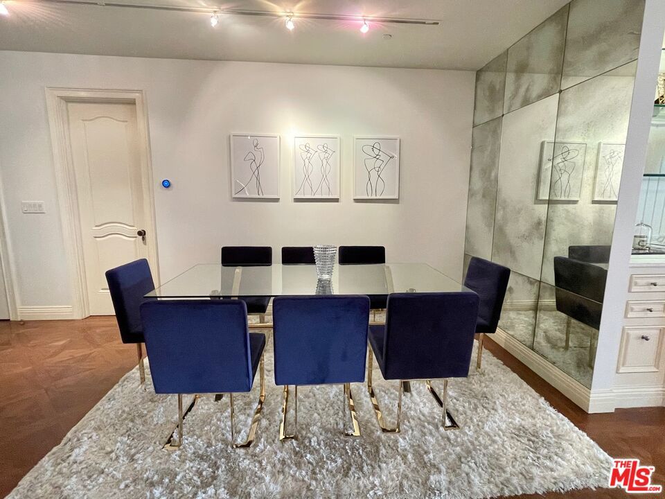 Dining room, Interior, Wood Texture Flooring