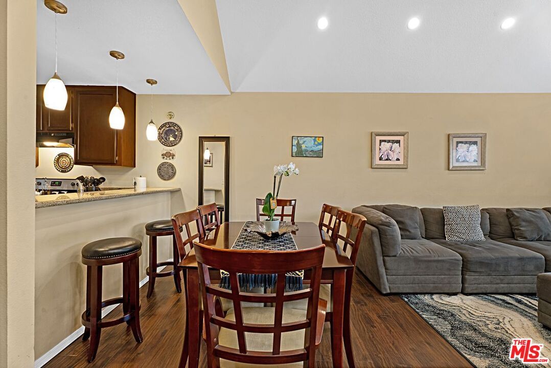 Dining room, Interior, Pendant Lights, Recessed Lighting, Wood Texture Flooring