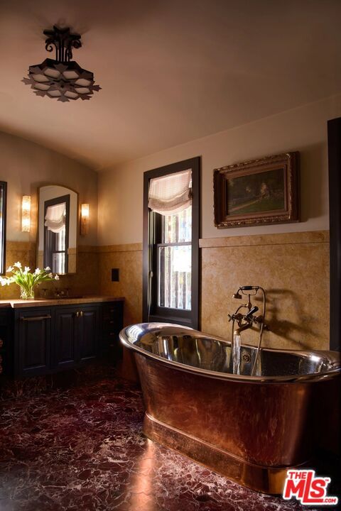 Bathroom, Free Standing Baths, Interior, Marble