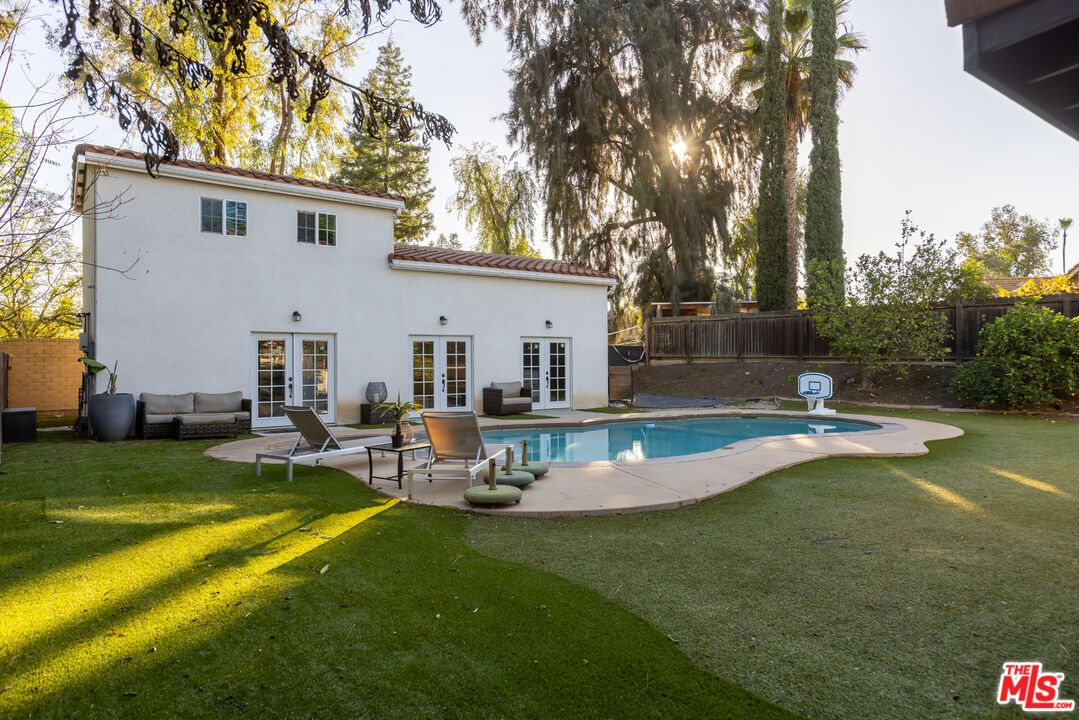 Backyard, Exterior, Pool