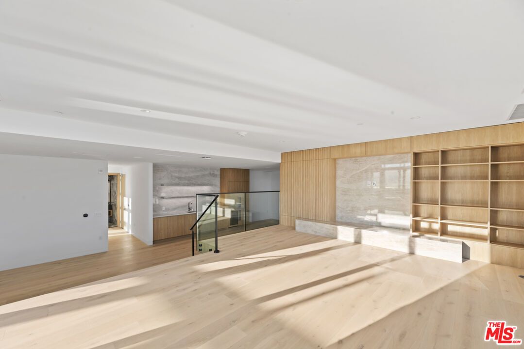 Empty room, Interior, Recessed Lighting, Wood Texture Flooring, Wooden Walls