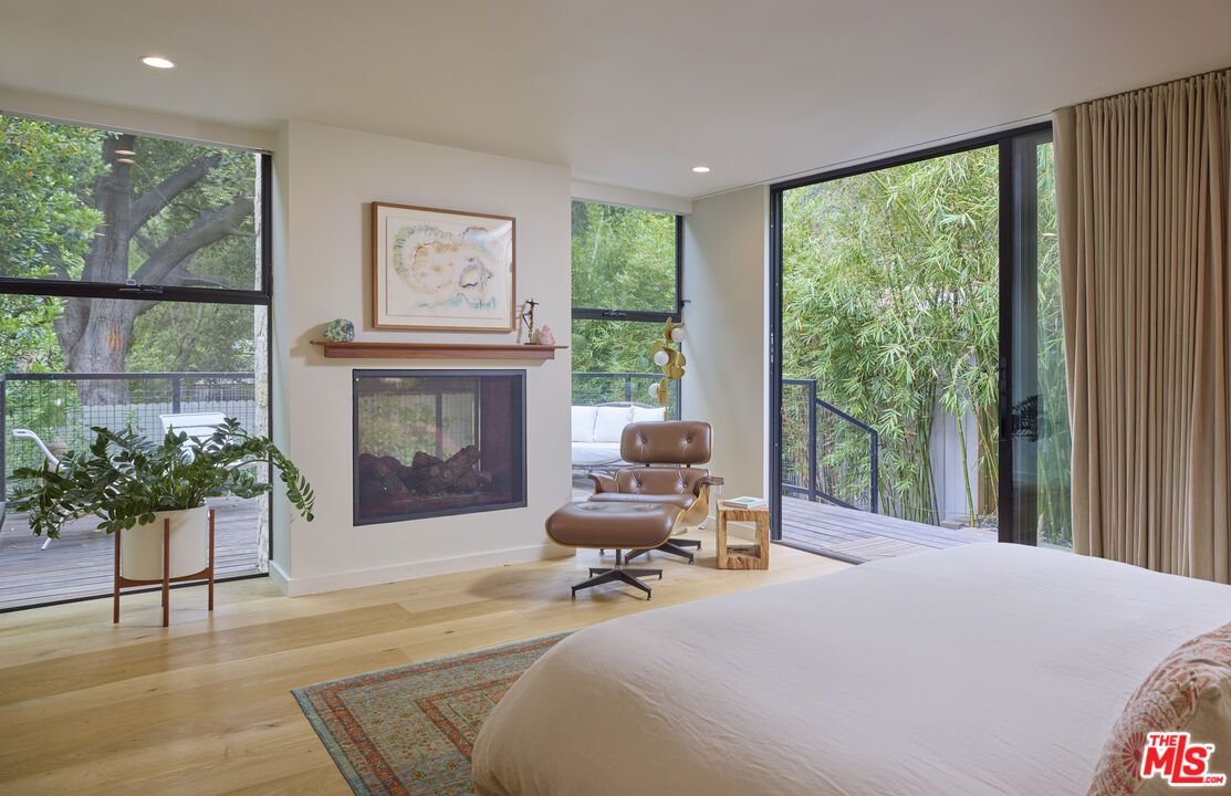 Bedroom, Fireplace, Interior, Recessed Lighting, Wood Texture Flooring