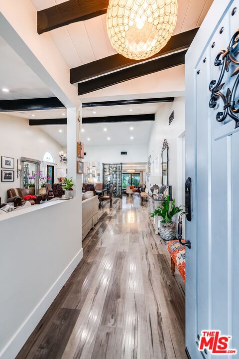 Interior, Living room, Pendant Lights, Recessed Lighting, Wooden Beams, Wood Texture Flooring