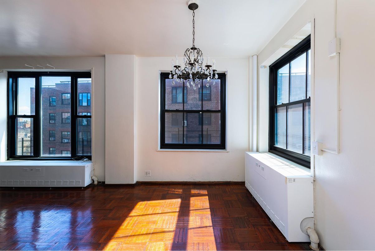 Chandelier, Interior, Wood Texture Flooring