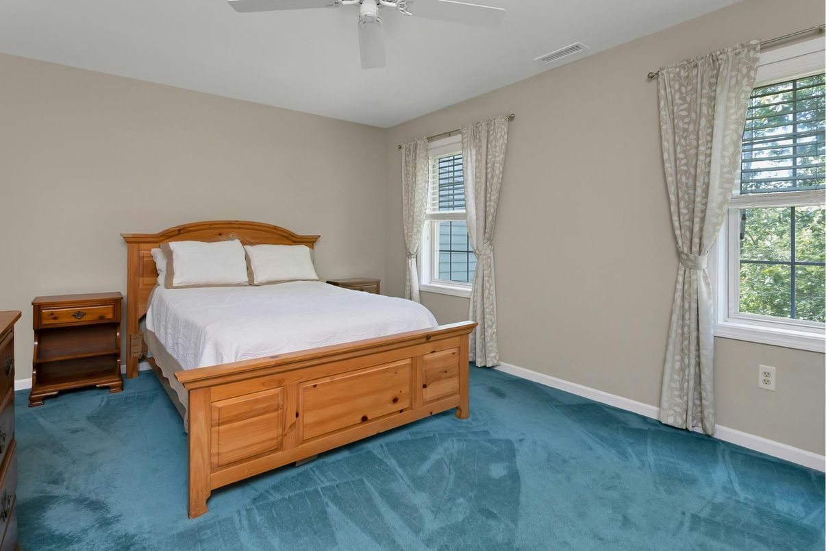 DE Listing image placeholder