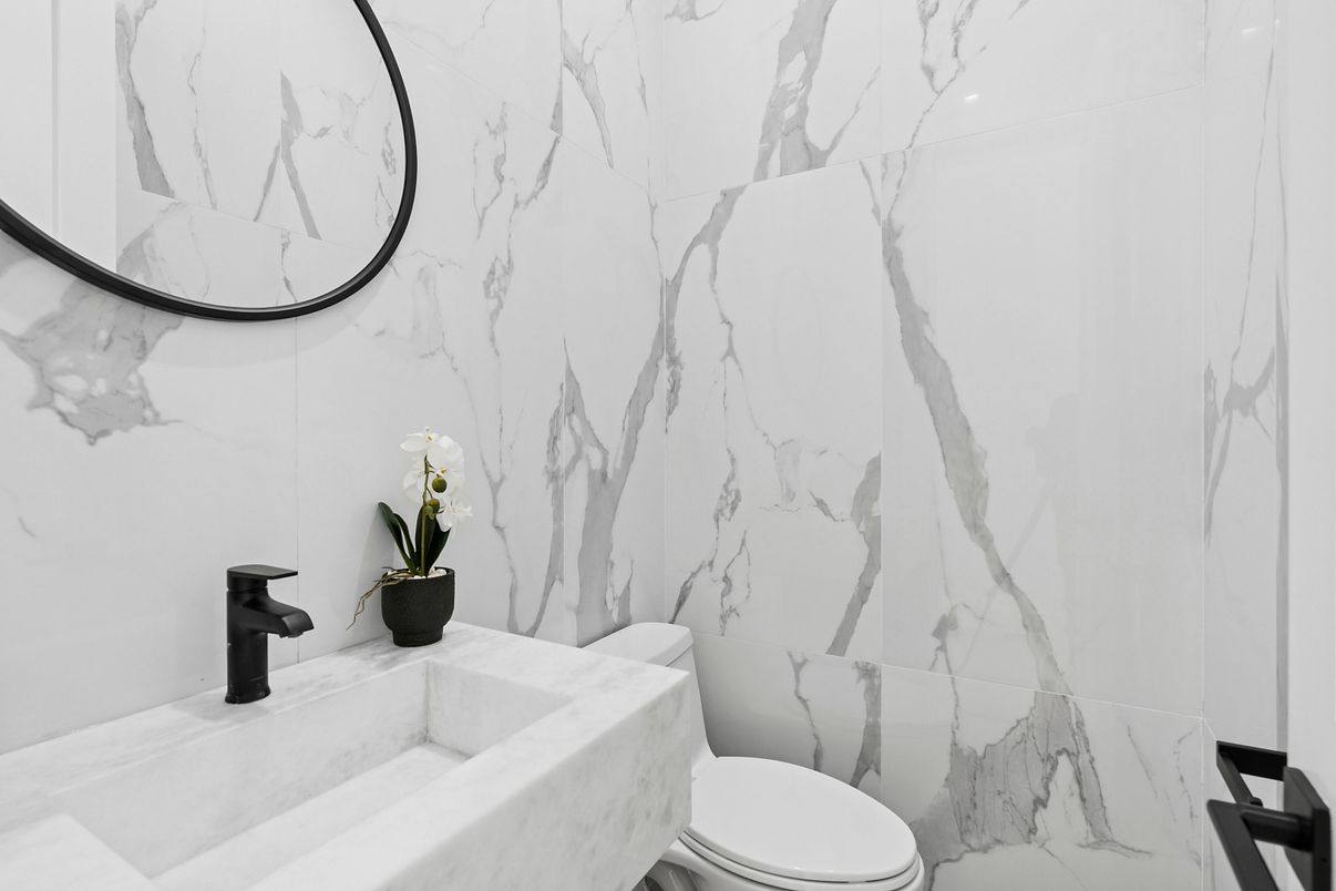 Bathroom, Interior, Marble Walls