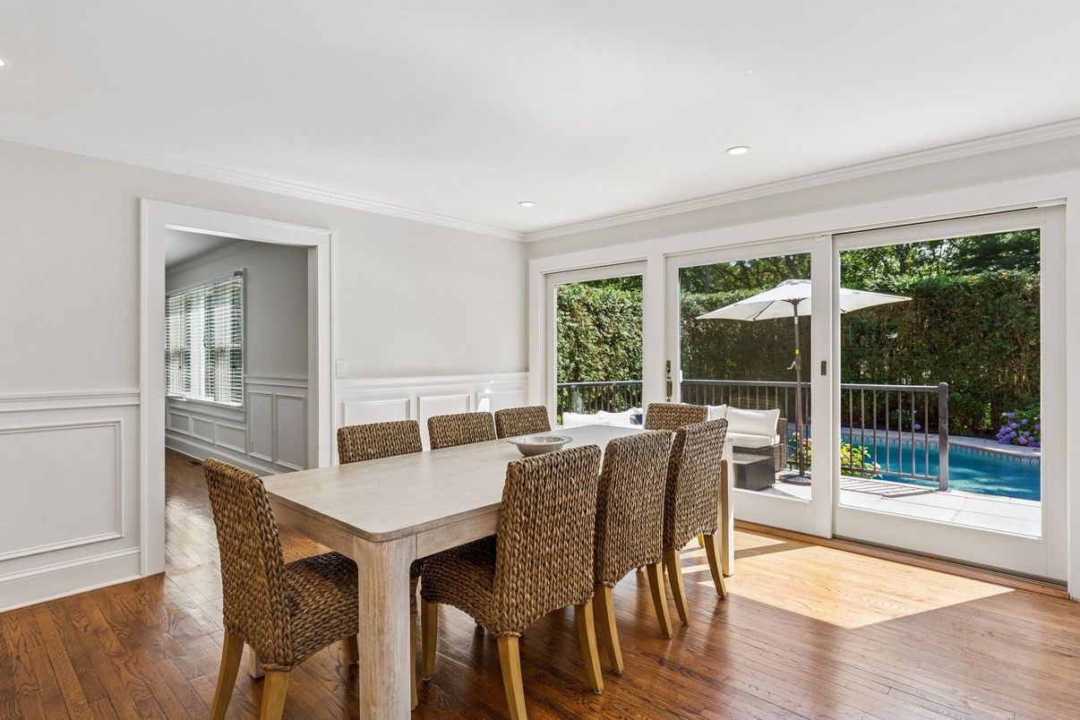 Dining room, Interior, Recessed Lighting, Wood Texture Flooring