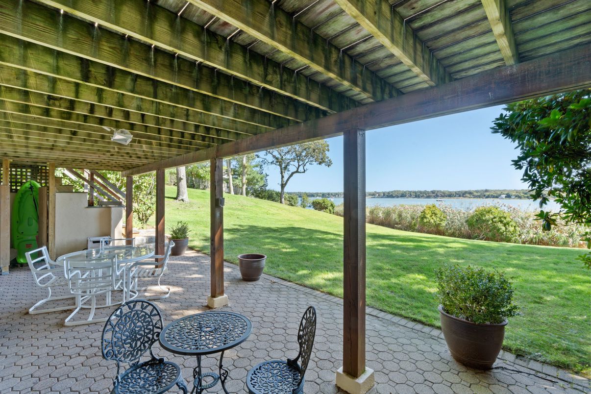 Backyard, Exterior, Water