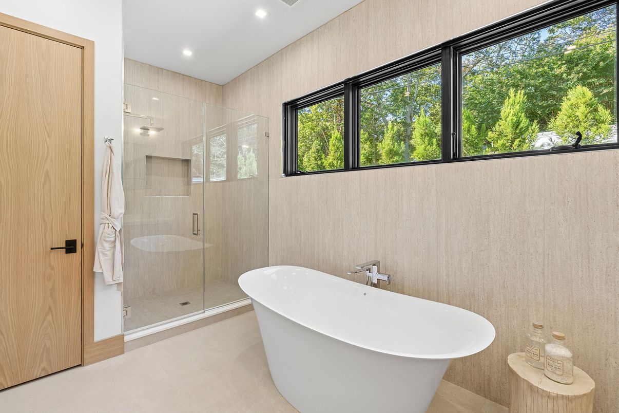 Bathroom, Free Standing Baths, Glass Shower, Interior, Recessed Lighting