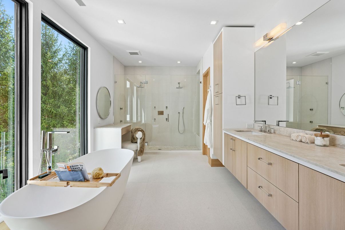Bathroom, Dual Sink Vanities, Free Standing Baths, Glass Shower, Interior, Recessed Lighting