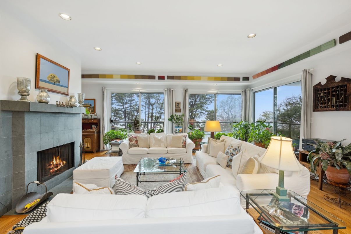 Fireplace, Interior, Living room, Recessed Lighting, Wood Texture Flooring