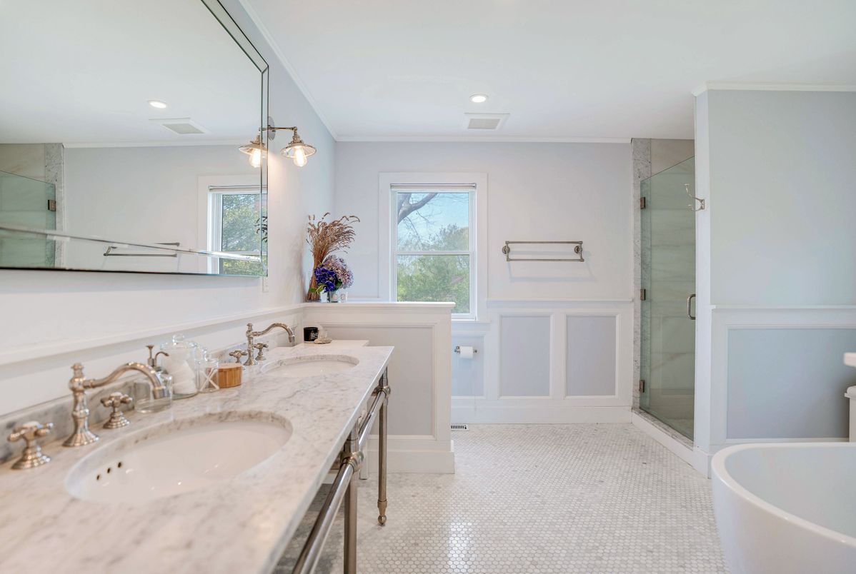 Bathroom, Dual Sink Vanities, Free Standing Baths, Glass Shower, Interior, Recessed Lighting