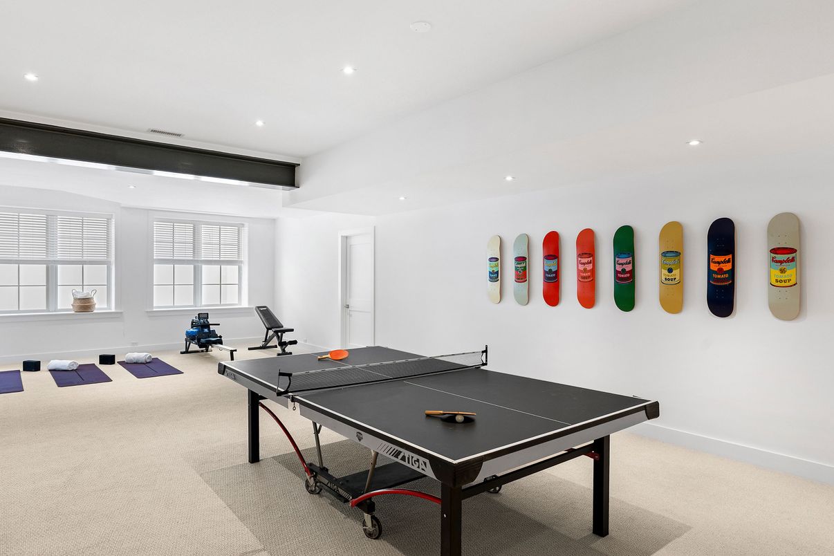 Fitness Equipment, Game Room, Interior, Recessed Lighting