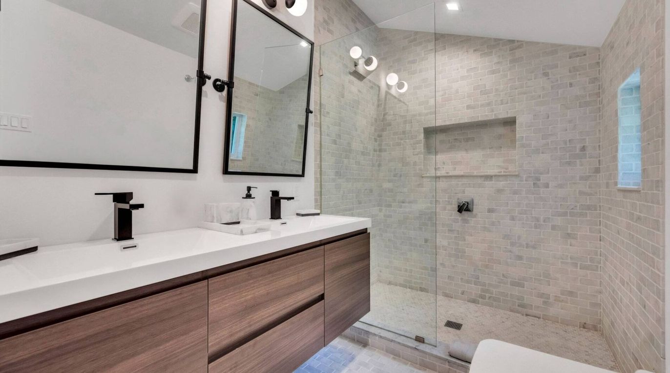 Bathroom, Dual Sink Vanities, Glass Shower, Interior, Recessed Lighting