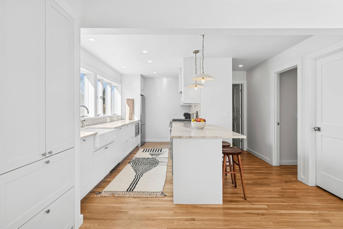 Interior, Kitchen, Pendant Lights, Recessed Lighting, Wood Texture Flooring