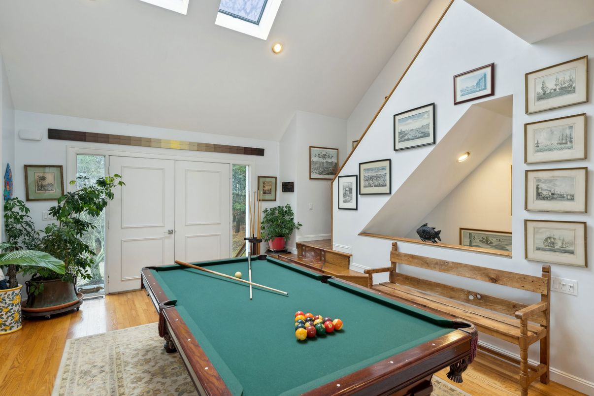 Billiard Table, Game Room, Interior, Recessed Lighting, Wood Texture Flooring