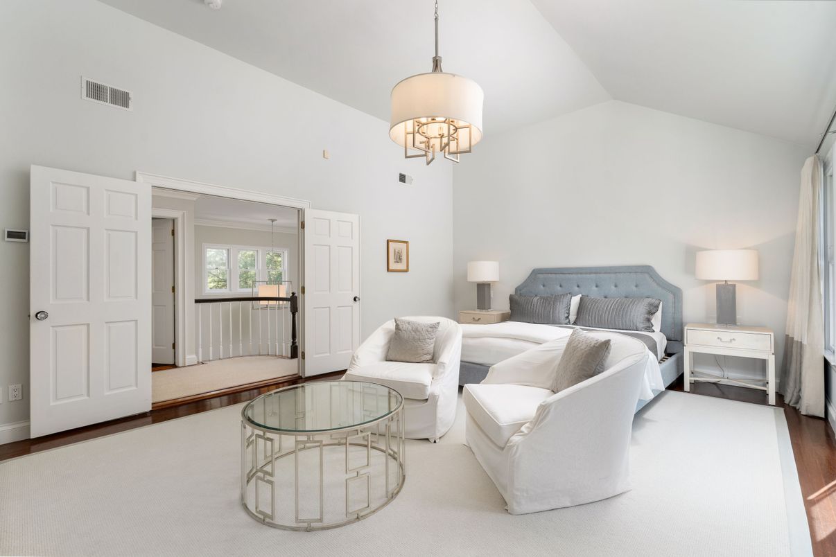 Bedroom, Chandelier, Interior, Living room, Wood Texture Flooring