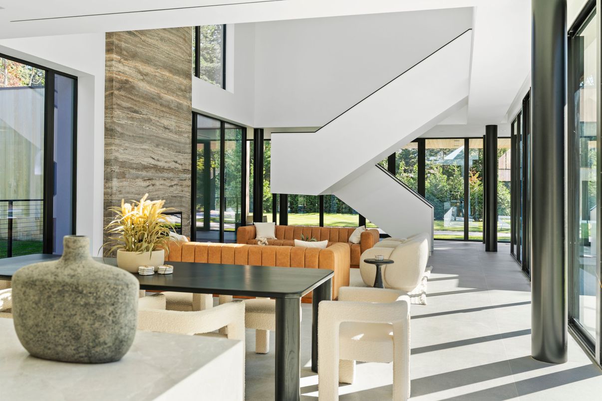 Interior, Living room