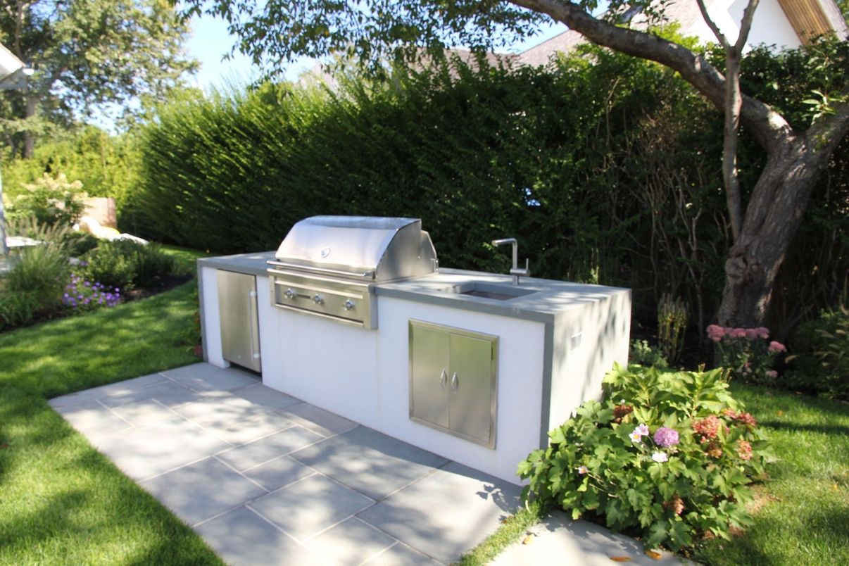 Exterior, Outdoor Kitchen