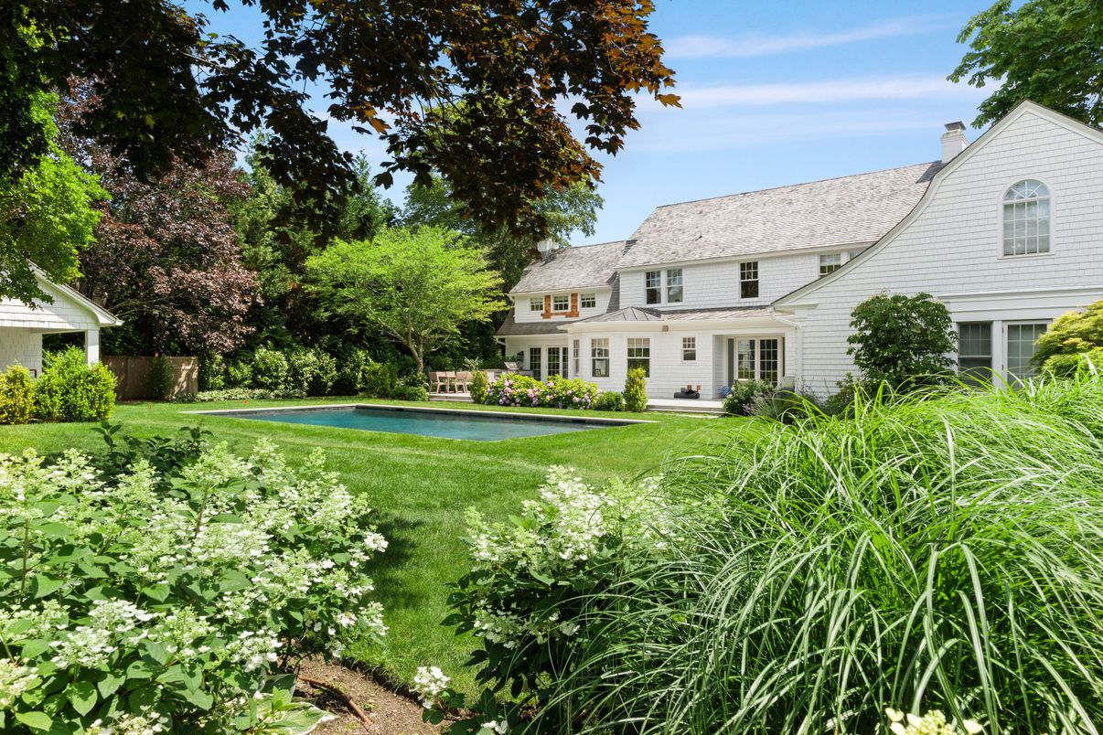 Backyard, Exterior, Pool