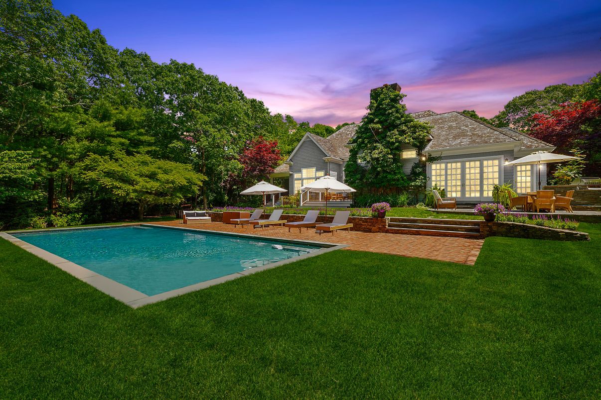 Backyard, Exterior, Pool