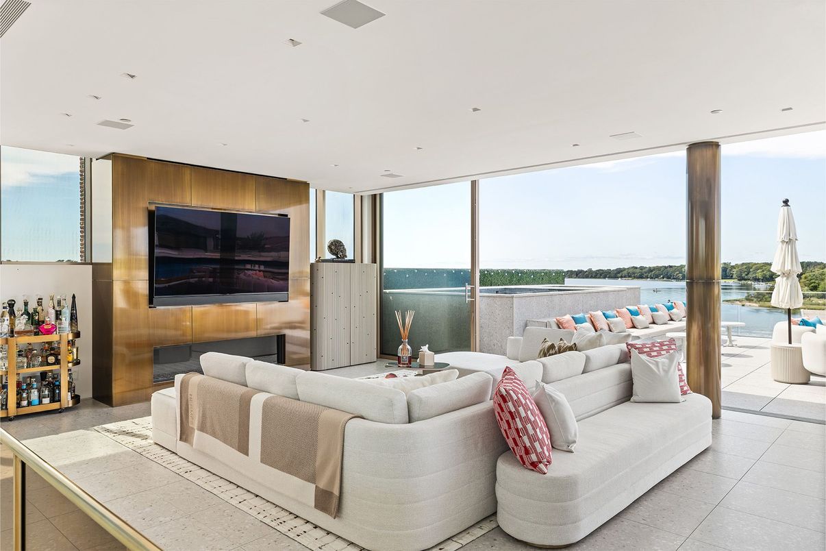 Interior, Living room, Recessed Lighting, Water, Wooden Walls