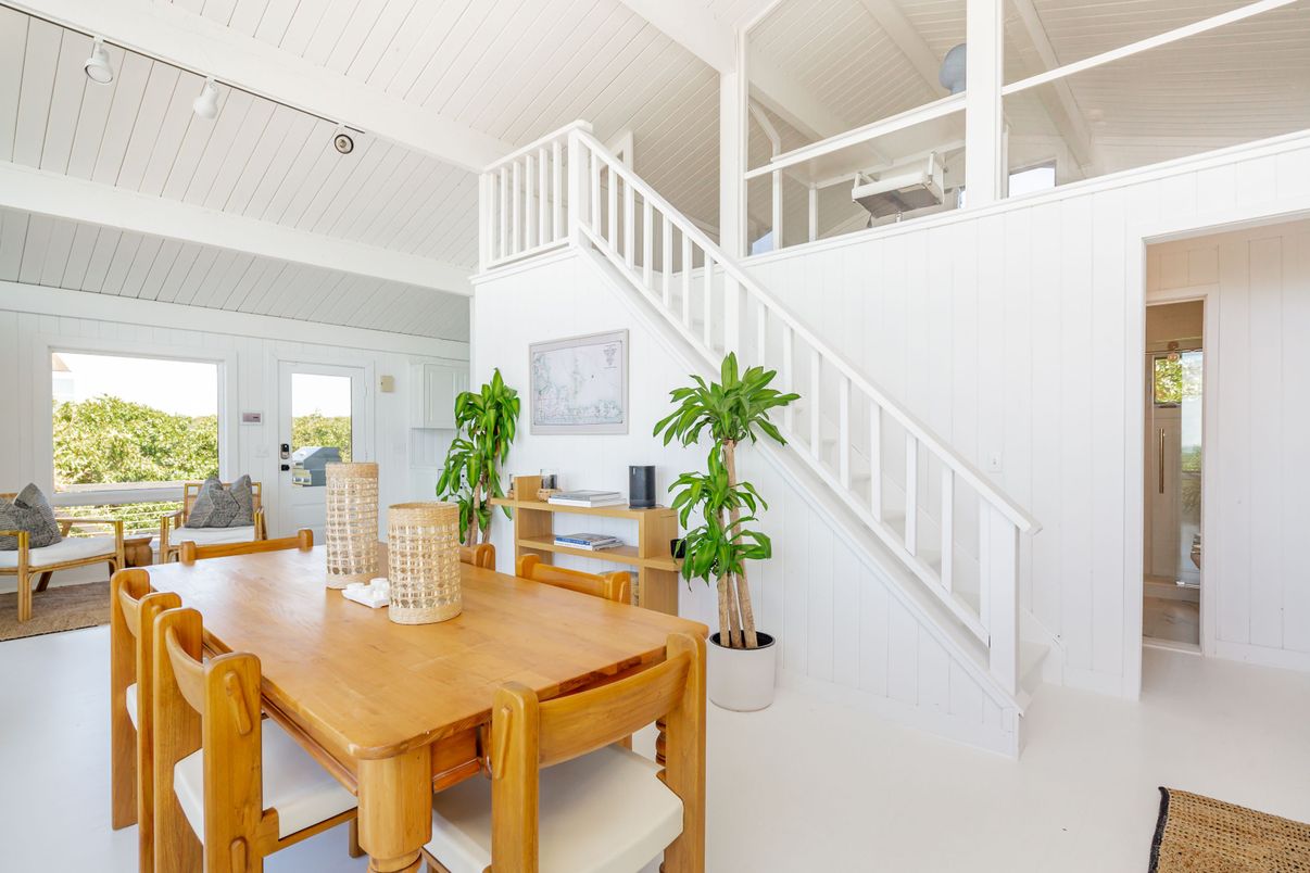 Dining room, Interior