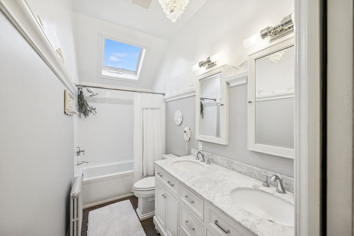 Bathroom, Dual Sink Vanities, Interior, Wood Texture Flooring