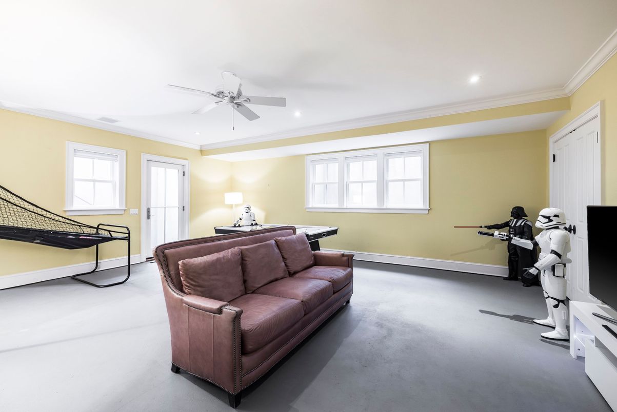 Interior, Recessed Lighting