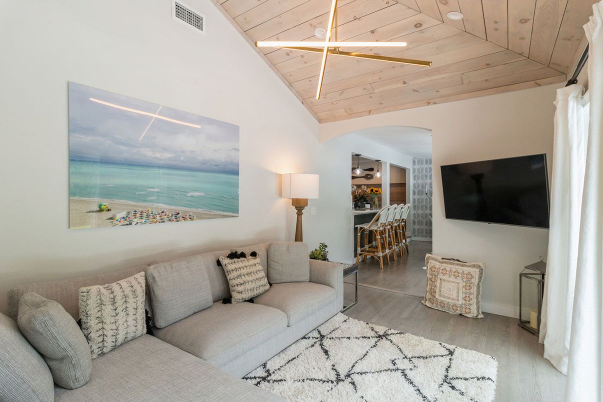 DE Listing image placeholder