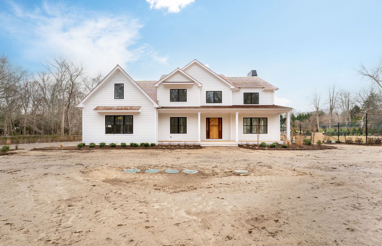 Backyard, Exterior, Facade, Farmhouse