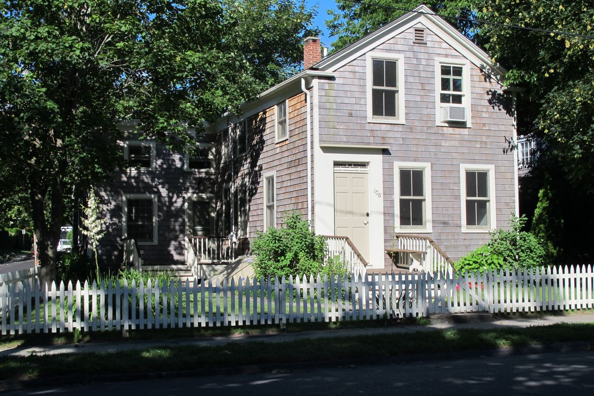 Exterior, Facade, Queen Anne Victorian