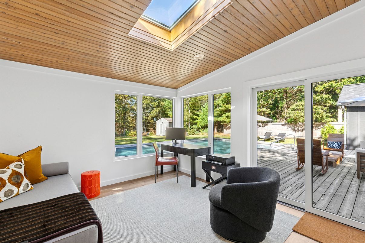 Interior, Sun Room, Wooden Ceilings