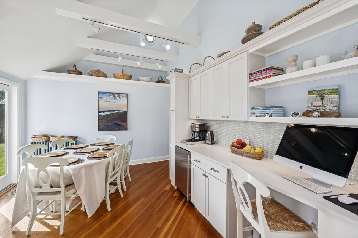 Dining room, Interior, Kitchen, Wood Texture Flooring