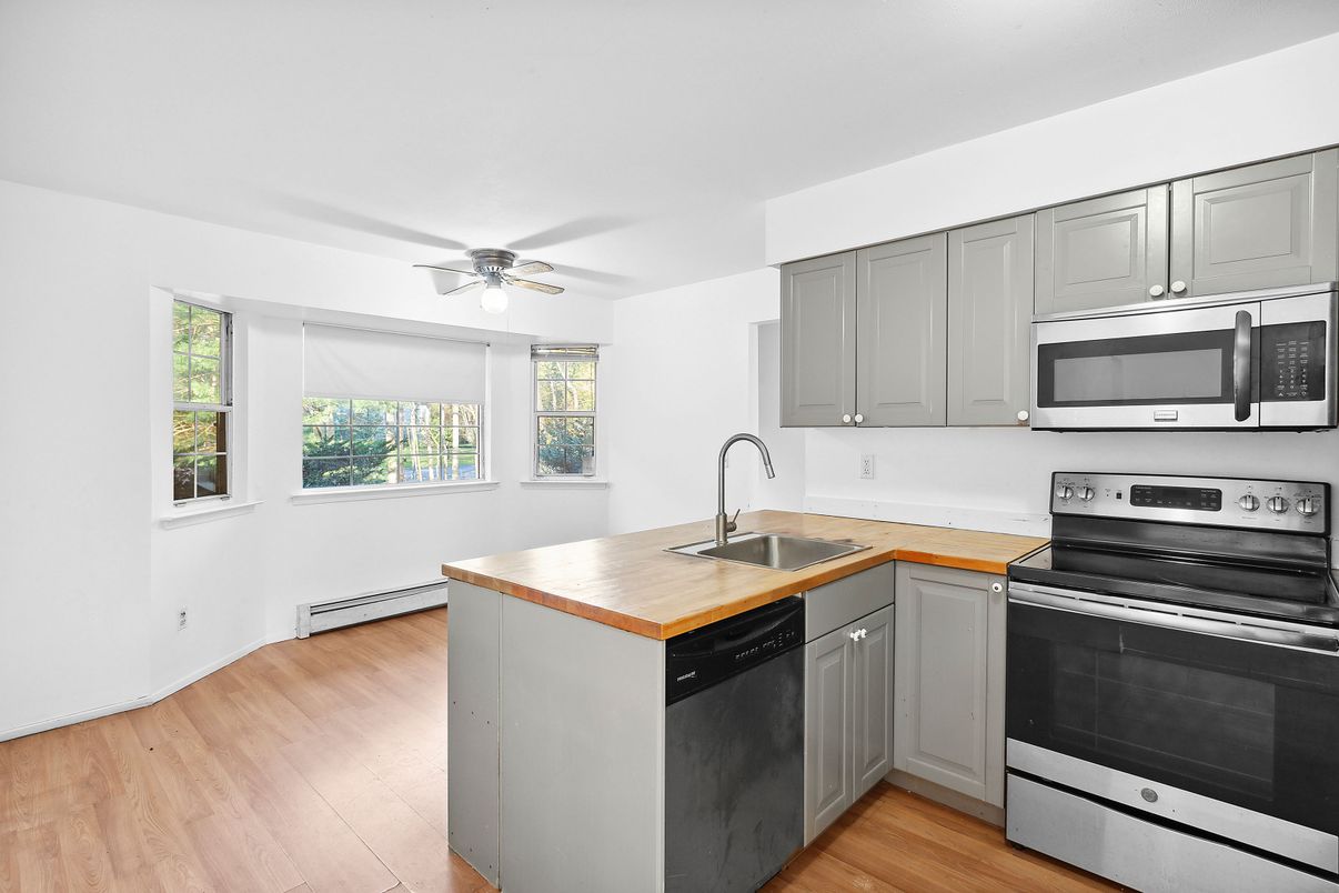 Interior, Kitchen, Stainless Steel Appliances, Wood Texture Flooring