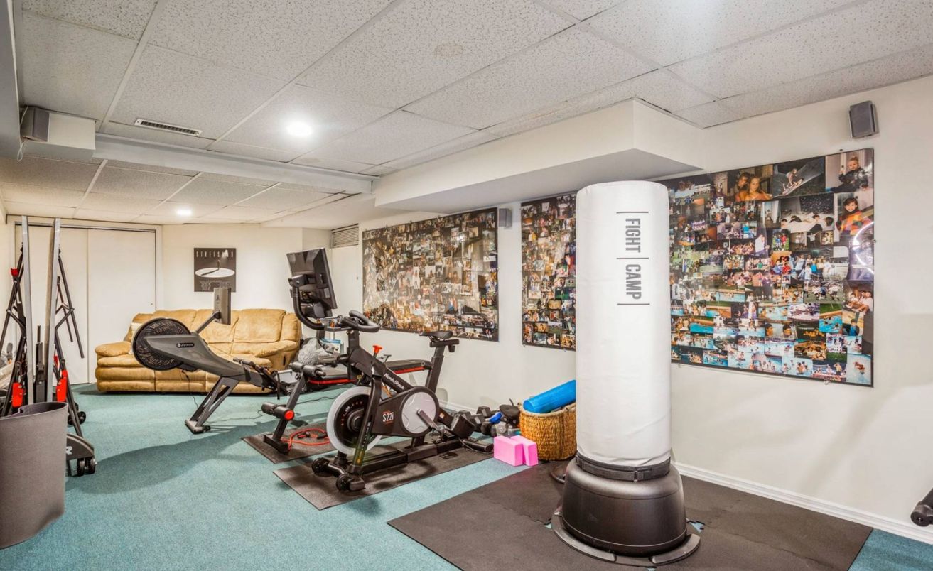 Fitness Equipment, Interior, Recessed Lighting