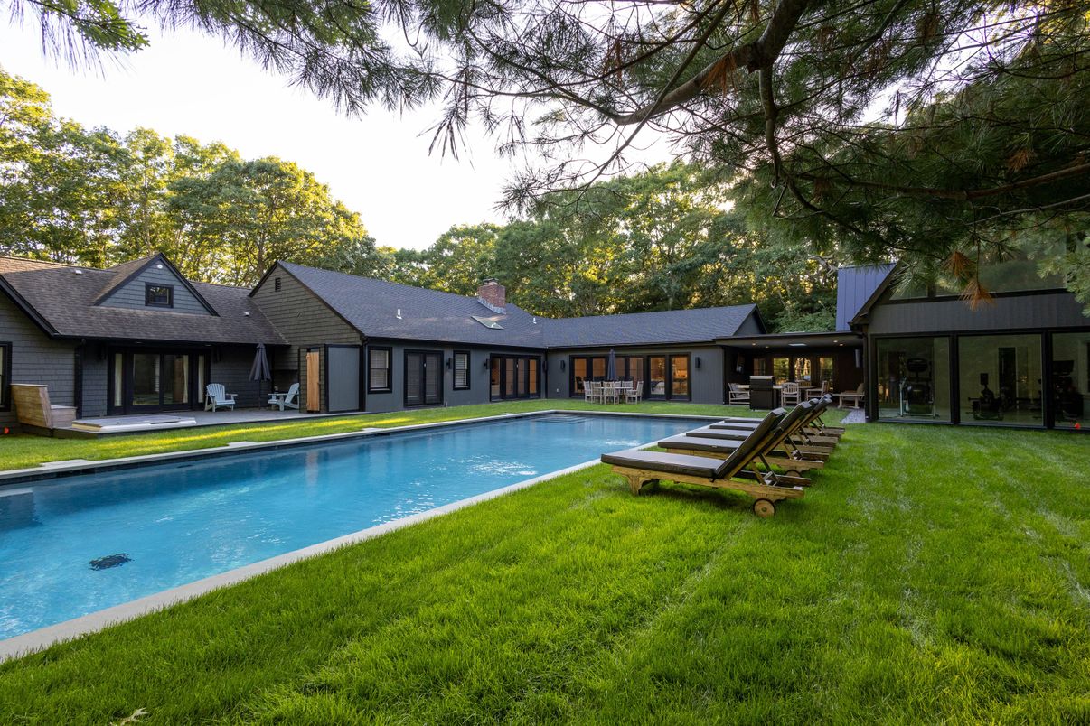 Backyard, Exterior, Pool