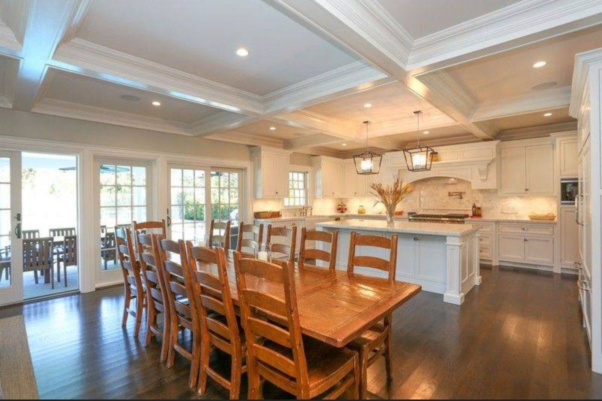 Dining room, Interior, Kitchen, Pendant Lights, Recessed Lighting, Wood Texture Flooring
