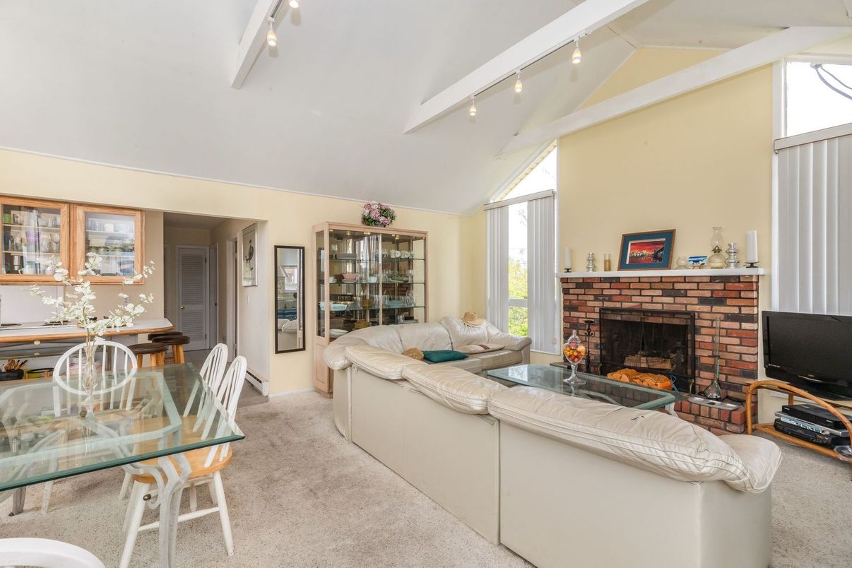 Dining room, Fireplace, Interior, Living room