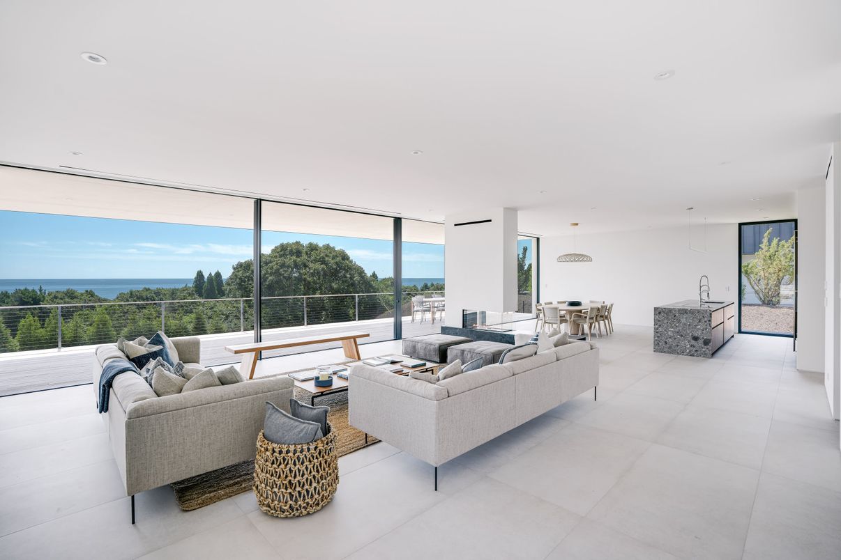 Interior, Living room, Recessed Lighting, Water