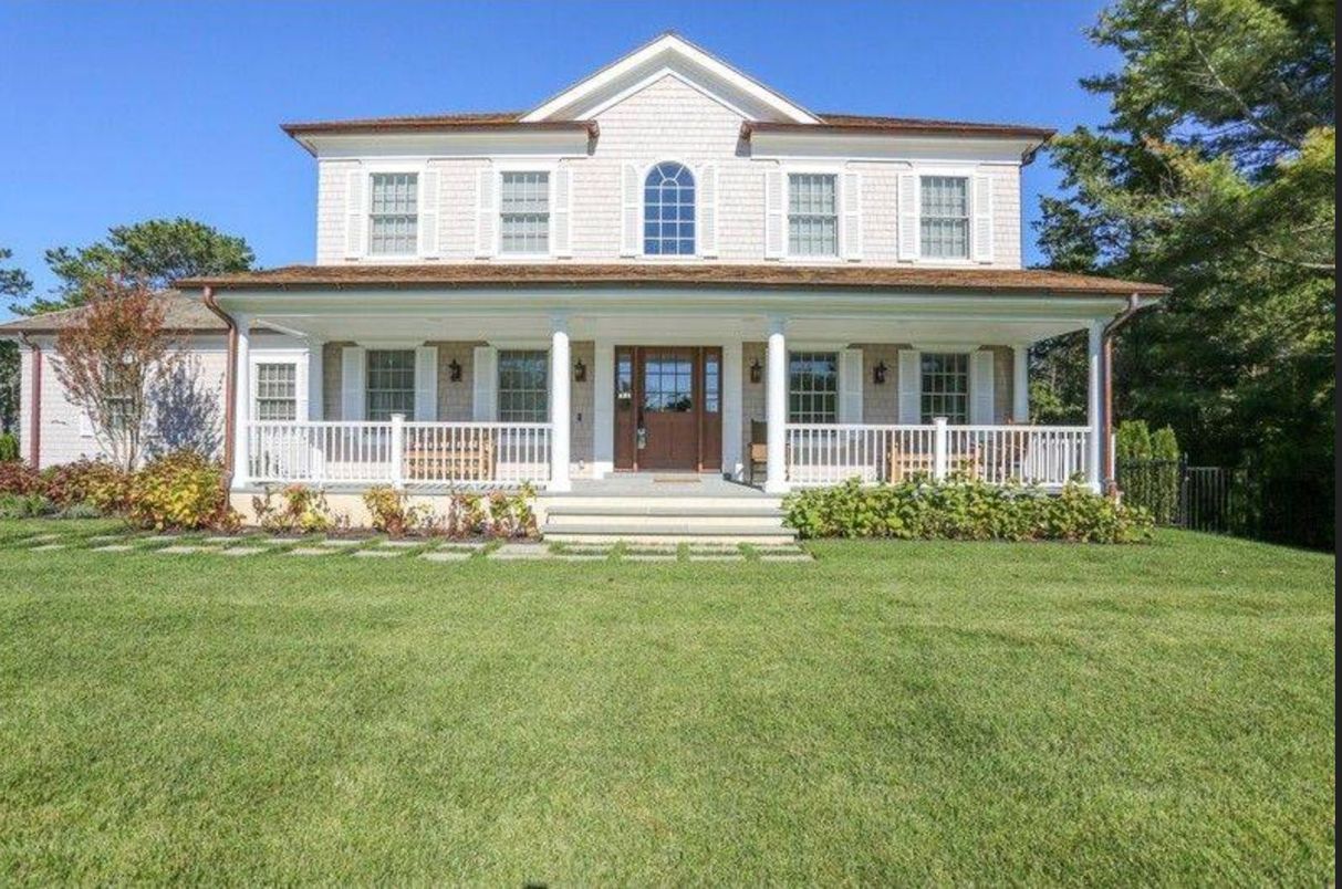 Backyard, Exterior, Facade, Farmhouse