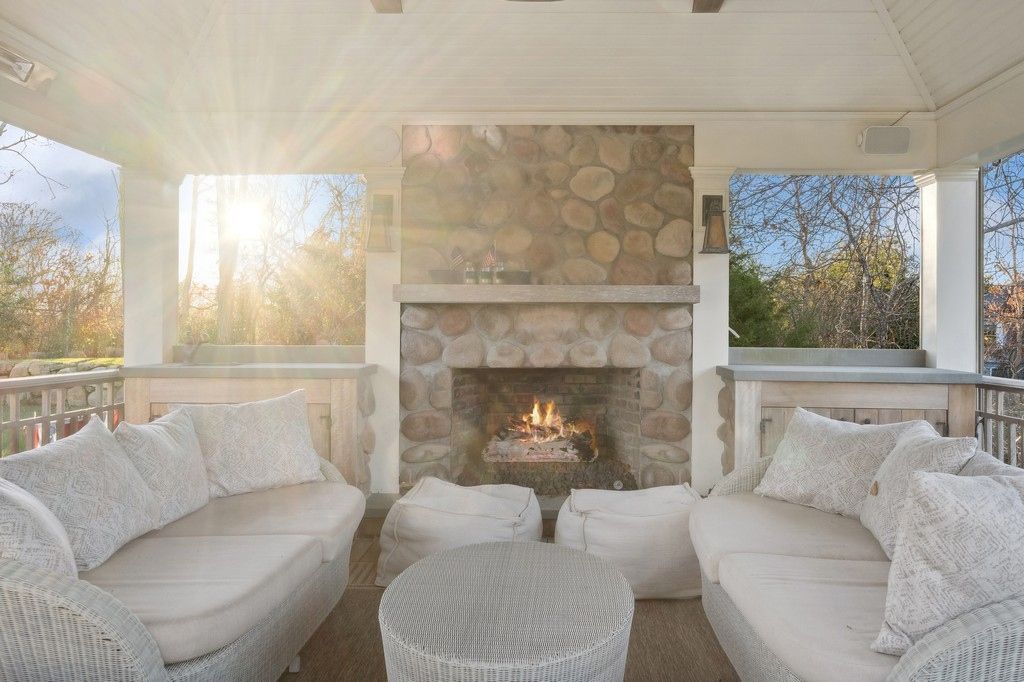 Fireplace, Interior, Living room