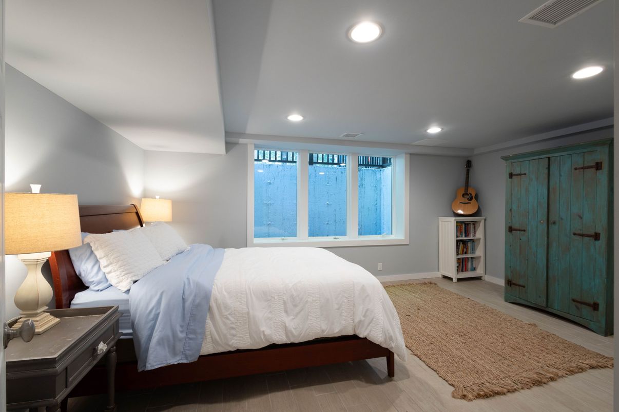 Bedroom, Interior, Recessed Lighting