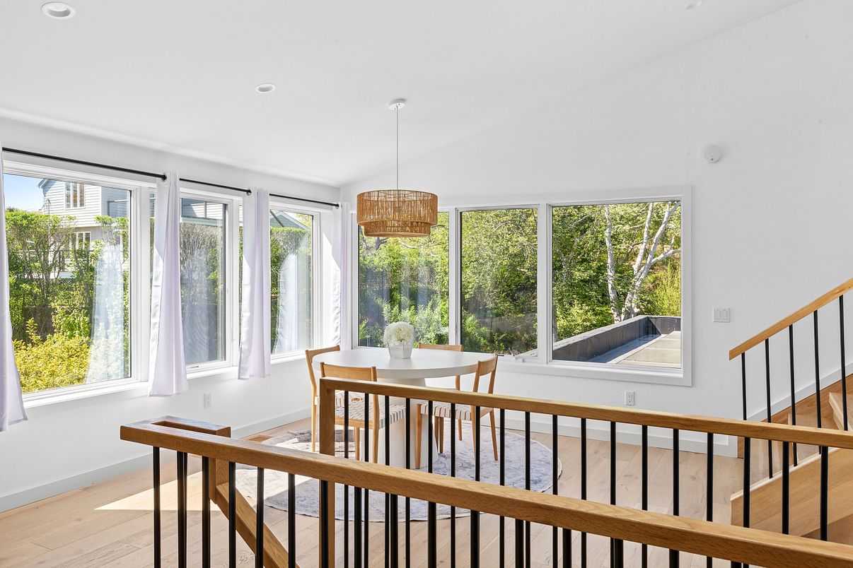 Chandelier, Dining room, Interior, Pendant Lights, Recessed Lighting, Wood Texture Flooring