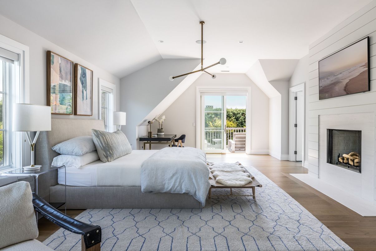 Bedroom, Fireplace, Interior, Wood Texture Flooring