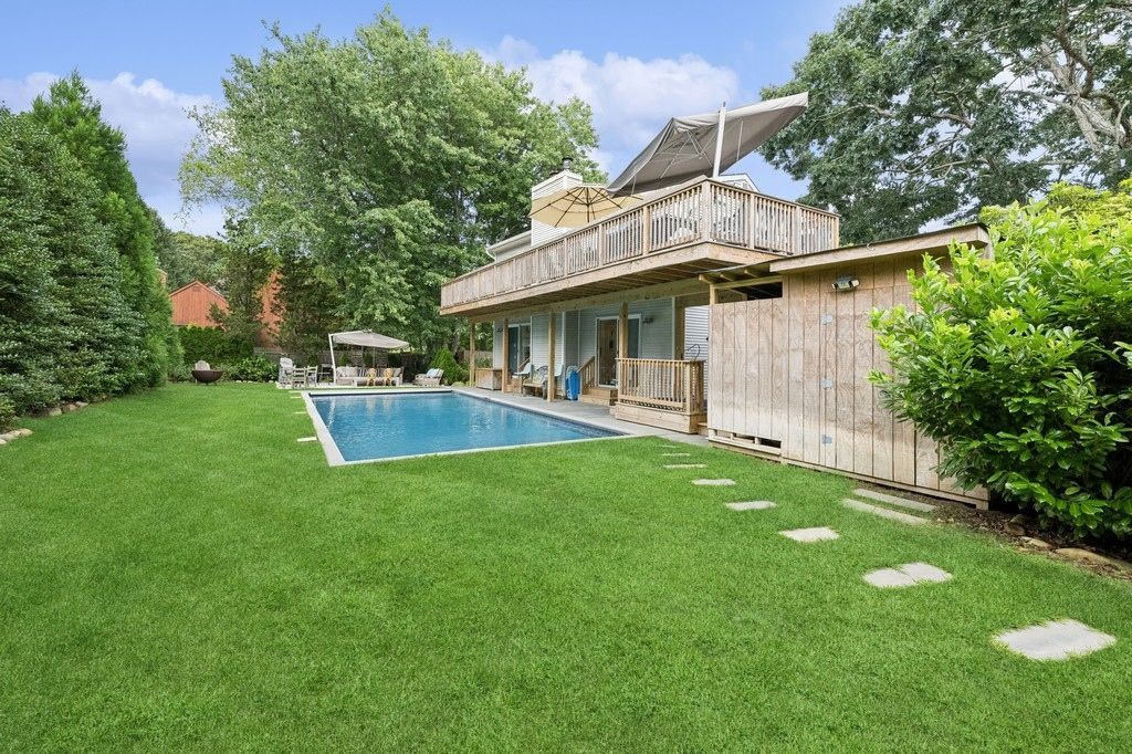 Backyard, Exterior, Pool