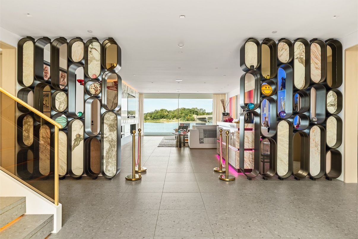 Interior, Recessed Lighting, Water, Wine Storage